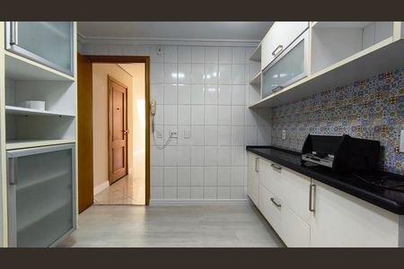 Apartamento à venda com 140m², 3 quartos e 2 vagasCozinha