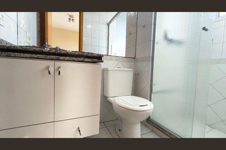 Apartamento à venda com 140m², 3 quartos e 2 vagasBanheiro da Suíte 2