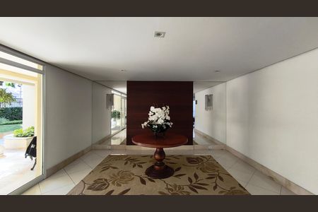 Apartamento à venda com 140m², 3 quartos e 2 vagasHall
