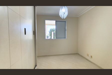 Apartamento à venda com 140m², 3 quartos e 2 vagasSuíte 1