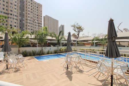 Apartamento para alugar com 46m², 2 quartos e 1 vaga Apartamento para alugar com 46m², 2 quartos e 1 vagaÁrea comum - Piscina