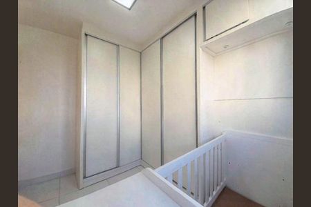 Quarto 1 de apartamento à venda com 2 quartos, 47m² em Santa Fe, Porto Alegre