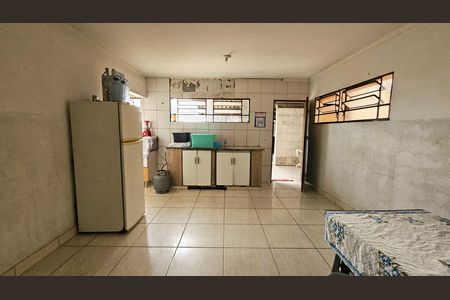 Casa à venda com 675m², 5 quartos e 5 vagas