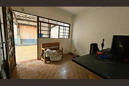 Casa à venda com 675m², 5 quartos e 5 vagas