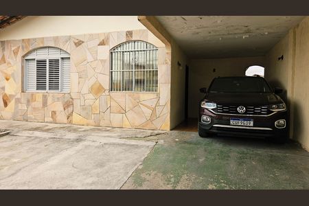 Casa à venda com 675m², 5 quartos e 5 vagas