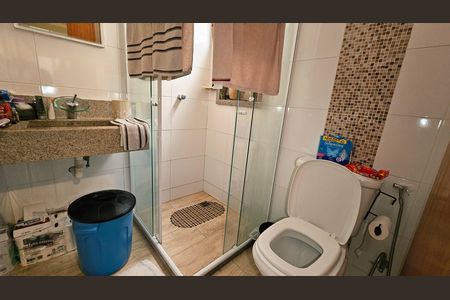 Casa à venda com 116m², 3 quartos e 2 vagas
