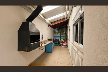 Casa à venda com 116m², 3 quartos e 2 vagas