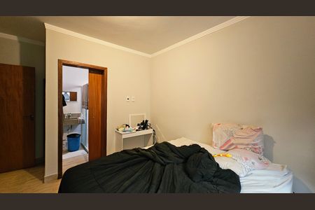 Casa à venda com 116m², 3 quartos e 2 vagas