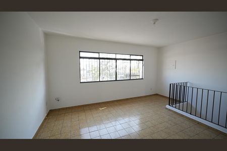 Sala de casa para alugar com 3 quartos, 100m² em Parque das Nações, Santo André