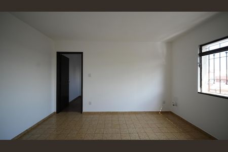 Casa para alugar com 100m², 3 quartos e 1 vagaSala
