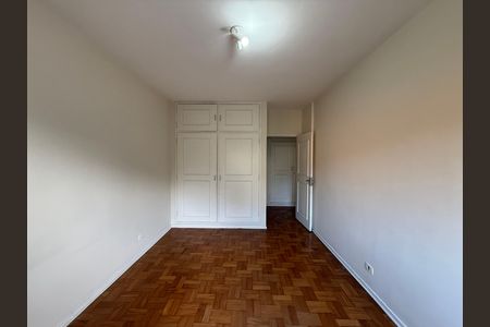 Apartamento à venda com 165m², 3 quartos e 1 vaga
