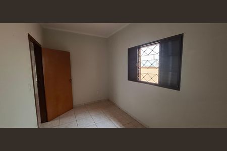 Casa para alugar com 148m², 3 quartos e 3 vagas Casa para alugar com 148m², 3 quartos e 3 vagasQuarto 2