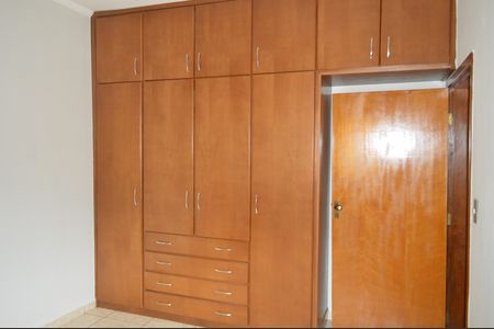 Casa para alugar com 148m², 3 quartos e 3 vagasSuíte