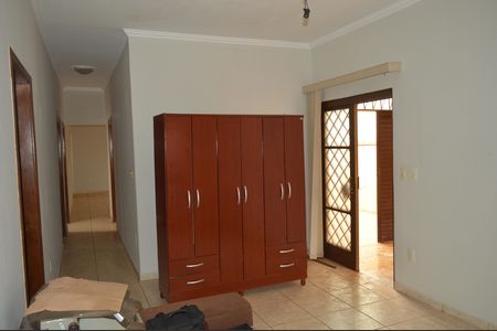 Casa para alugar com 148m², 3 quartos e 3 vagasSala