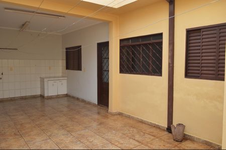 Casa para alugar com 148m², 3 quartos e 3 vagasÁrea de Serviço