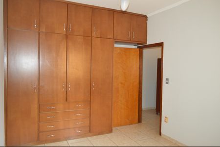 Casa para alugar com 148m², 3 quartos e 3 vagasSuíte