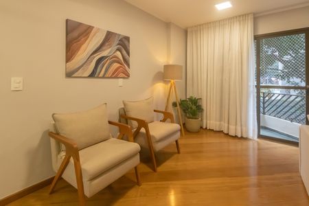 Apartamento à venda com 77m², 2 quartos e 1 vaga Apartamento à venda com 77m², 2 quartos e 1 vagaSala