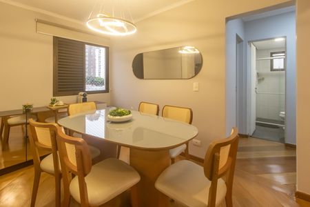 Apartamento à venda com 77m², 2 quartos e 1 vaga Apartamento à venda com 77m², 2 quartos e 1 vagaSala