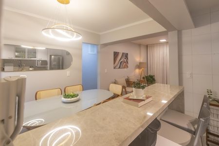Apartamento à venda com 77m², 2 quartos e 1 vaga Apartamento à venda com 77m², 2 quartos e 1 vagaCozinha e Área de Serviço