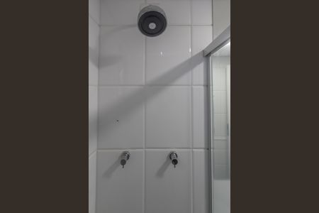 Apartamento à venda com 77m², 2 quartos e 1 vaga Apartamento à venda com 77m², 2 quartos e 1 vagaBanheiro Corredor