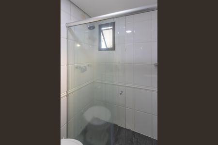 Apartamento à venda com 77m², 2 quartos e 1 vaga Apartamento à venda com 77m², 2 quartos e 1 vagaBanheiro da Suíte