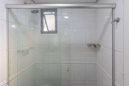 Apartamento à venda com 77m², 2 quartos e 1 vaga Apartamento à venda com 77m², 2 quartos e 1 vagaBanheiro da Suíte