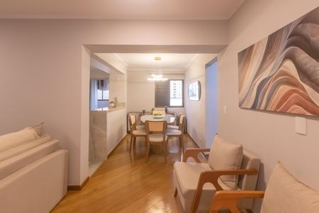 Apartamento à venda com 77m², 2 quartos e 1 vaga Apartamento à venda com 77m², 2 quartos e 1 vagaSala