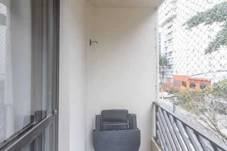 Apartamento à venda com 77m², 2 quartos e 1 vaga Apartamento à venda com 77m², 2 quartos e 1 vagaVaranda da Sala