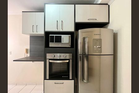 Apartamento para alugar com 56m², 2 quartos e 1 vaga Apartamento para alugar com 56m², 2 quartos e 1 vagaCozinha