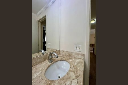 Apartamento para alugar com 56m², 2 quartos e 1 vaga Apartamento para alugar com 56m², 2 quartos e 1 vagaBanheiro