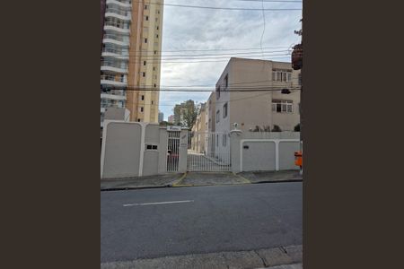 Apartamento para alugar com 60m², 2 quartos e 1 vaga Apartamento para alugar com 60m², 2 quartos e 1 vagaFachada