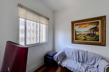 Apartamento à venda com 180m², 3 quartos e 4 vagas Apartamento à venda com 180m², 3 quartos e 4 vagasQuarto 1 - Suíte
