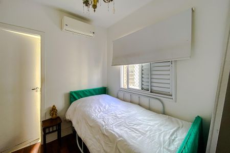Apartamento à venda com 180m², 3 quartos e 4 vagas Apartamento à venda com 180m², 3 quartos e 4 vagasQuarto 1 - Suíte