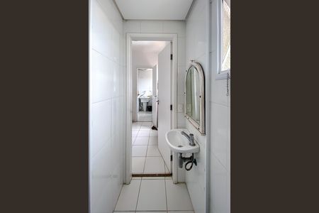 Apartamento à venda com 180m², 3 quartos e 4 vagas Apartamento à venda com 180m², 3 quartos e 4 vagasBanheiro de serviço
