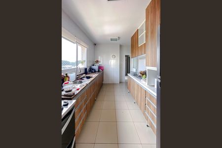 Apartamento à venda com 180m², 3 quartos e 4 vagas Apartamento à venda com 180m², 3 quartos e 4 vagasCozinha
