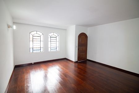 Sala de casa para alugar com 3 quartos, 188m² em Jardim Aeroporto, São Paulo