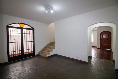 Casa para alugar com 188m², 3 quartos e 4 vagas Casa para alugar com 188m², 3 quartos e 4 vagasSala de Jantar