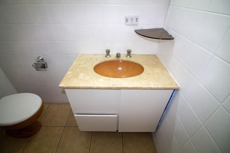 Casa para alugar com 188m², 3 quartos e 4 vagas Casa para alugar com 188m², 3 quartos e 4 vagasBanheiro