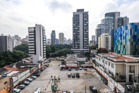 Varanda de kitnet/studio à venda com 1 quarto, 23m² em Vila Mariana, São Paulo
