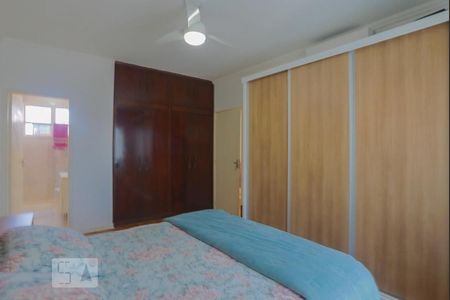 Casa para alugar com 247m², 3 quartos e 4 vagas Casa para alugar com 247m², 3 quartos e 4 vagasQuarto 2