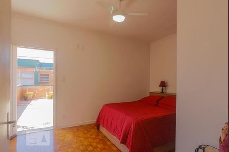 Casa para alugar com 247m², 3 quartos e 4 vagas Casa para alugar com 247m², 3 quartos e 4 vagasQuarto 1