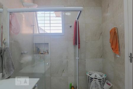 Casa para alugar com 247m², 3 quartos e 4 vagas Casa para alugar com 247m², 3 quartos e 4 vagasBanheiro
