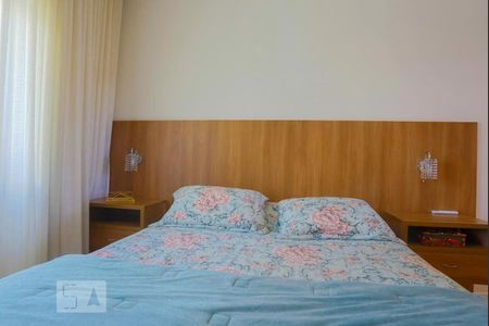 Casa para alugar com 247m², 3 quartos e 4 vagas Casa para alugar com 247m², 3 quartos e 4 vagasQuarto 2
