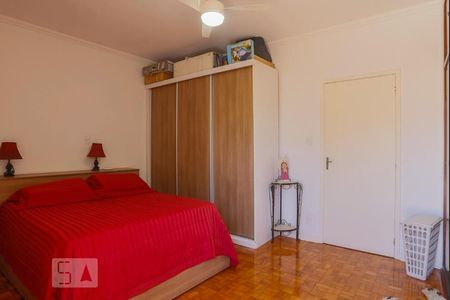 Casa para alugar com 247m², 3 quartos e 4 vagas Casa para alugar com 247m², 3 quartos e 4 vagasQuarto 1