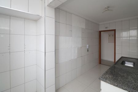 Apartamento à venda com 72m², 2 quartos e 1 vaga Apartamento à venda com 72m², 2 quartos e 1 vagaCozinha - Armários