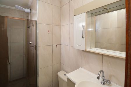 Apartamento à venda com 72m², 2 quartos e 1 vaga Apartamento à venda com 72m², 2 quartos e 1 vagaBanheiro da Suíte 2