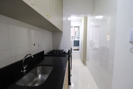 Apartamento para alugar com 73m², 2 quartos e 1 vagaCozinha 