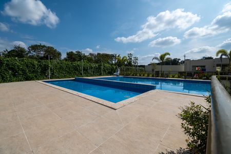 Apartamento para alugar com 49m², 2 quartos e 1 vaga Apartamento para alugar com 49m², 2 quartos e 1 vagaÁrea comum - Piscina