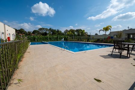Apartamento para alugar com 49m², 2 quartos e 1 vaga Apartamento para alugar com 49m², 2 quartos e 1 vagaÁrea comum - Piscina