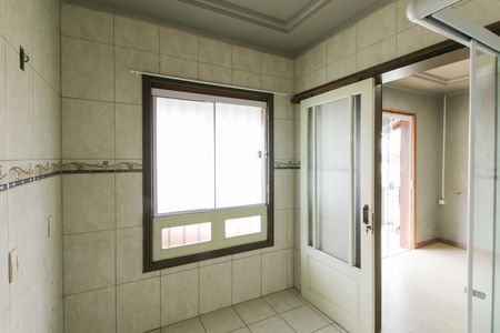 Casa de condomínio para alugar com 280m², 3 quartos e 5 vagasApartamento